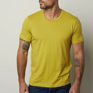 Velvet by Graham & Spencer Howard Whisper Classic Crew Neck Tee Yellow Sz Small